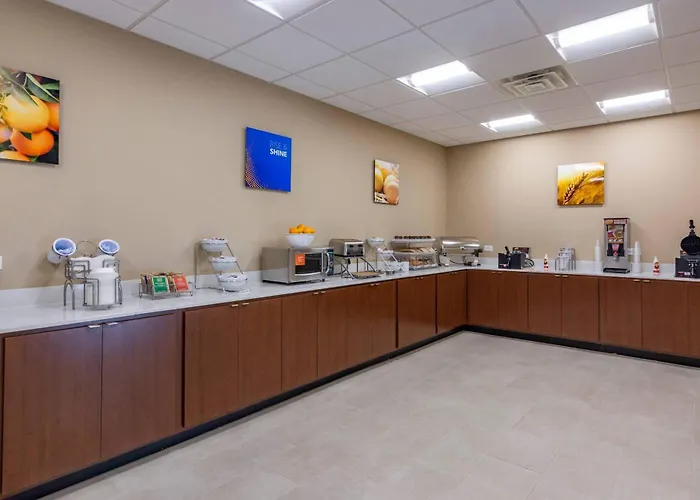 Comfort Inn & Suites Hollymead Town Center
